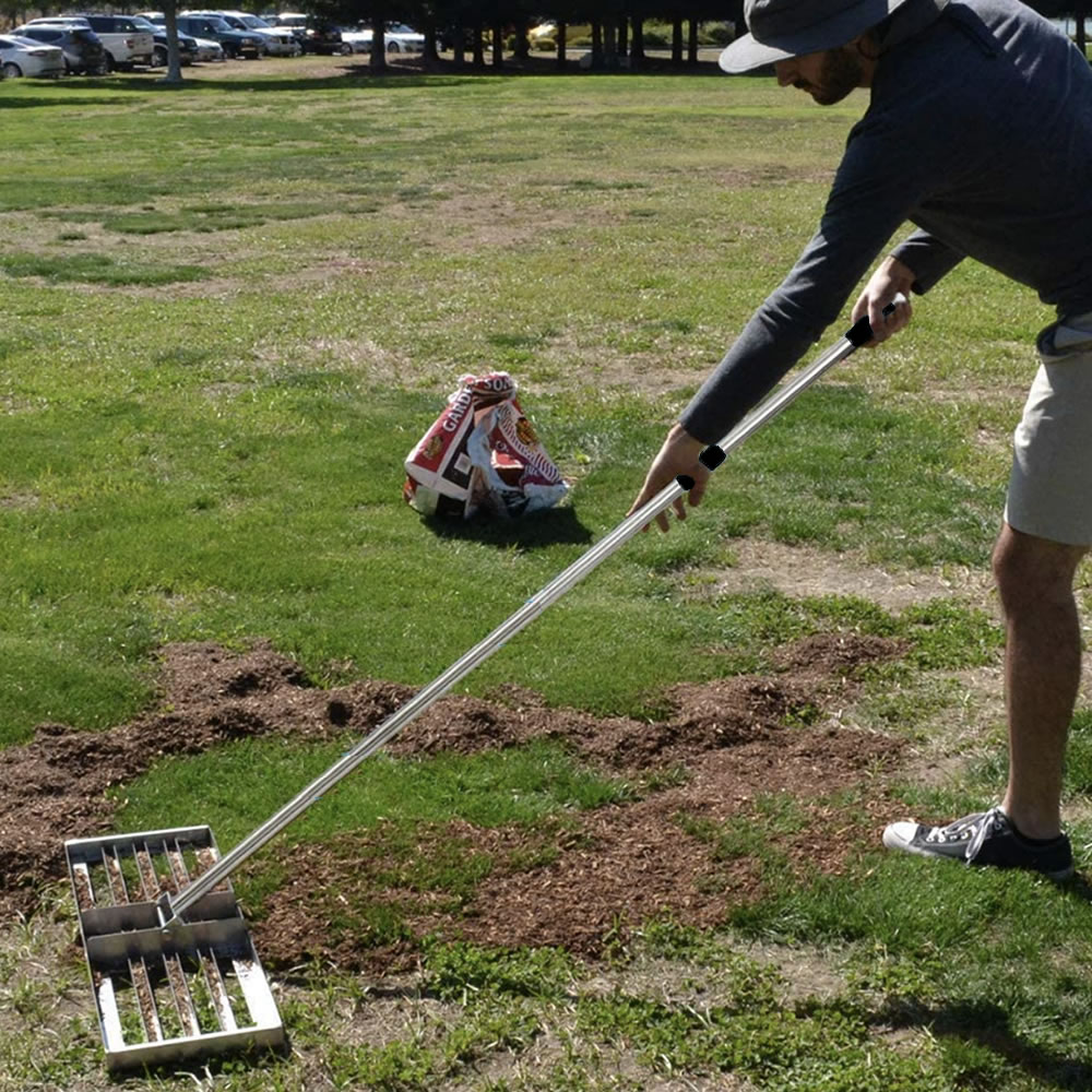 Lawn Lute: Yard Spreader: image 4